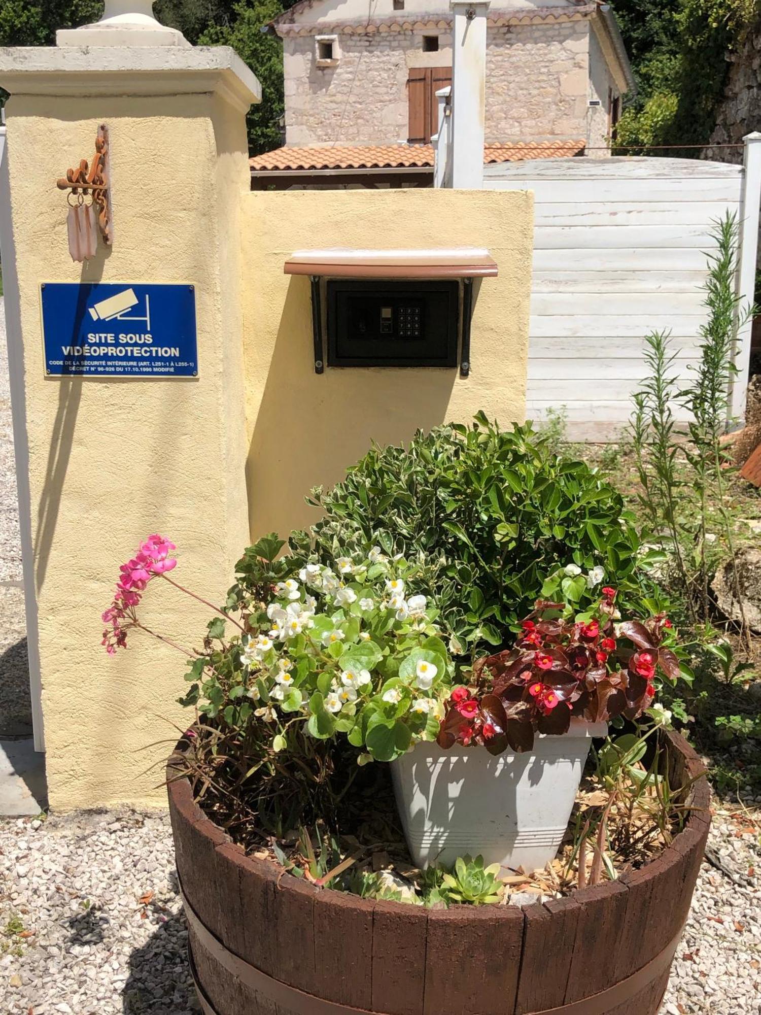 D'Est En Ouest Villa Montcuq Eksteriør bilde